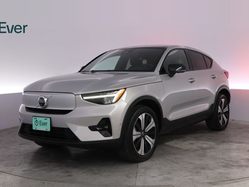 Used 2023 Volvo C40 P8 Recharge Plus w/ Protection Package Premier AWD/4WD image 2