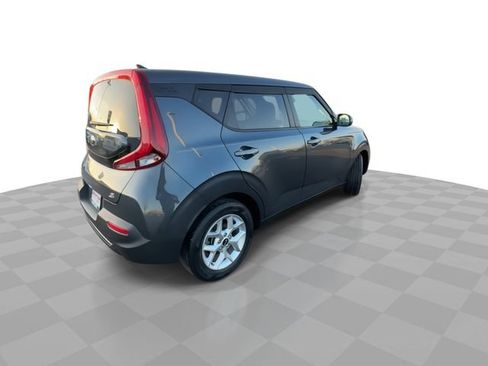 Used 2021 Kia Soul S image 8
