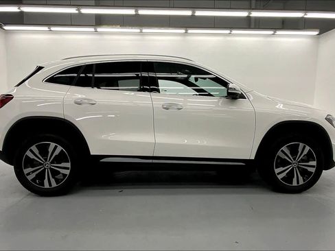 New 2026 Mercedes-Benz GLA 250 image 9