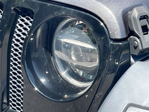 Used 2020 Jeep Wrangler Unlimited Sport AWD/4WD image 9