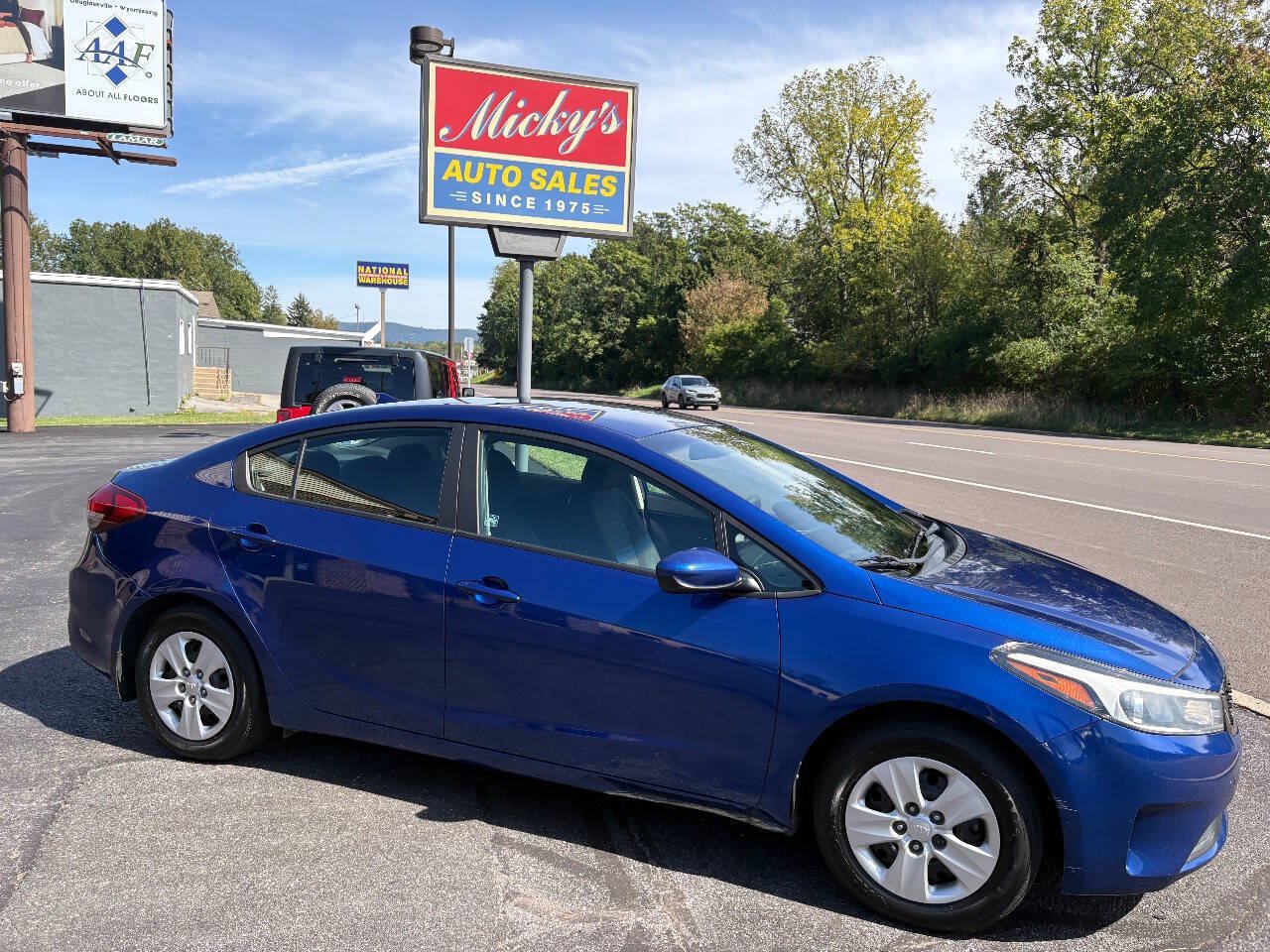 Used 2017 Kia Forte LX w/ LX Popular Package FWD image 1