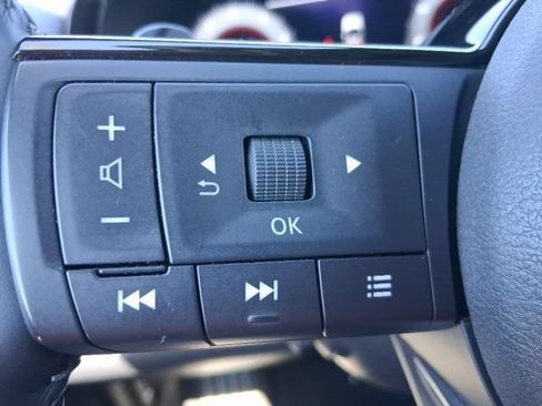 Used 2024 Nissan Pathfinder Platinum w/ Cargo Package AWD/4WD image 21