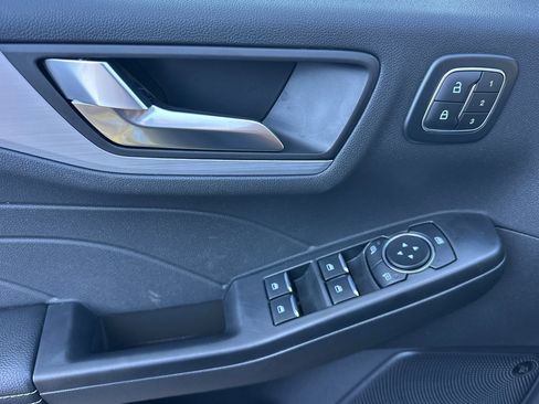 New 2025 Ford Escape Base w/ PHEV Premium Package image 10