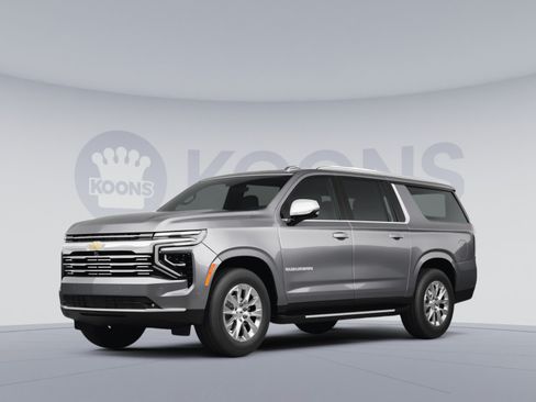 Used 2025 Chevrolet Suburban Z71 AWD/4WD image 1
