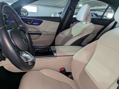 Used 2024 Mercedes-Benz C 300 Sedan image 17