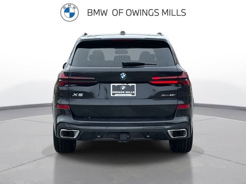New 2026 BMW X5 xDrive40i w/ M Sport Package AWD/4WD image 7
