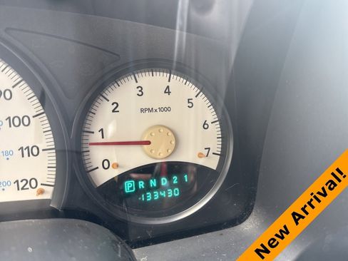 Used 2010 Dodge Dakota ST image 14