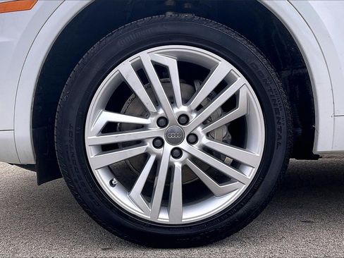 Used 2020 Audi Q5 2.0T Premium Plus w/ Premium Plus Package image 9