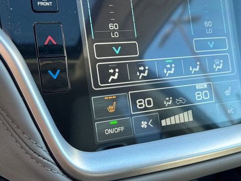 Used 2025 Subaru Outback Limited w/ Popular Package #2 image 27