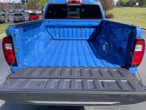 New 2026 GMC Canyon Elevation w/ Convenience Package image 22