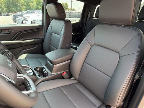 New 2026 Chevrolet Colorado Trail Boss AWD/4WD image 4