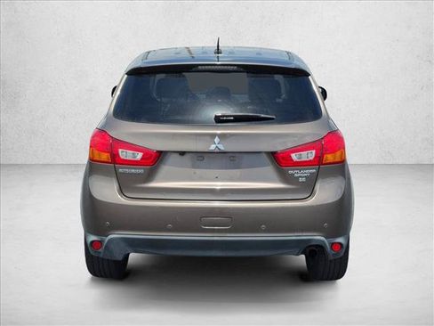 Used 2016 Mitsubishi Outlander Sport ES FWD image 6