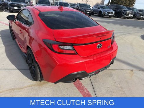 Used 2024 Toyota GR86 Premium w/ Performance Package image 4