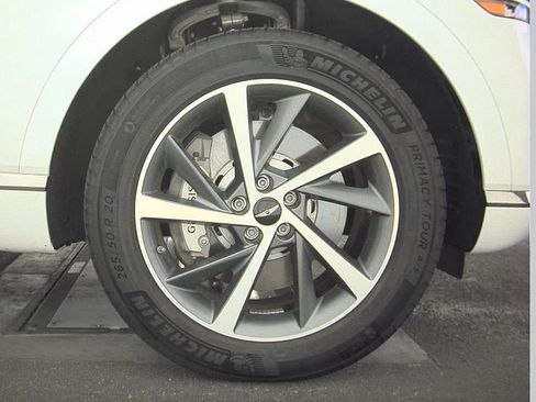 Used 2025 Genesis GV80 2.5T Select AWD/4WD image 7