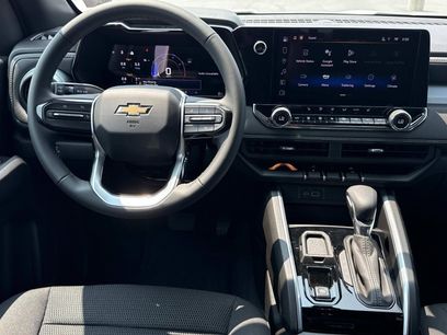 New 2025 Chevrolet Colorado LT