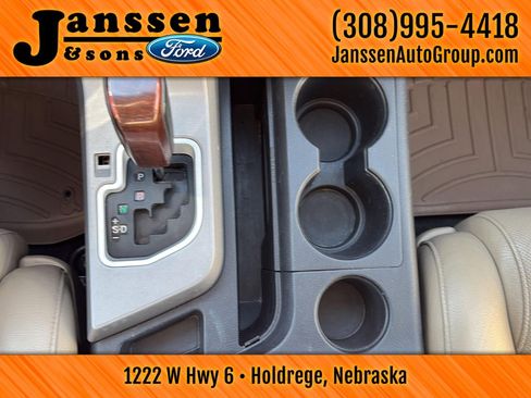 Used 2014 Toyota Sequoia Platinum image 21