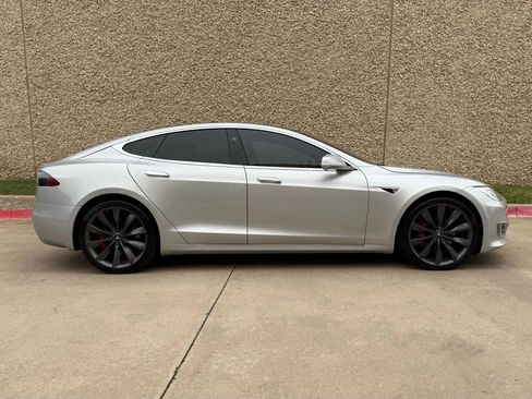 Used 2016 Tesla Model S P100D image 6