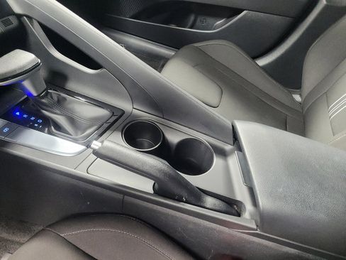 Used 2024 Hyundai Elantra SEL image 26