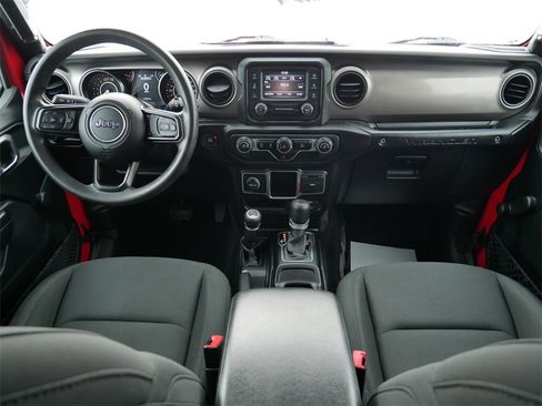 Used 2020 Jeep Wrangler Unlimited Sport image 13