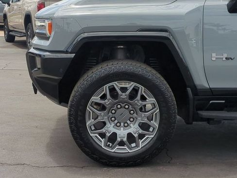 Used 2025 GMC Hummer EV 3X AWD/4WD image 34