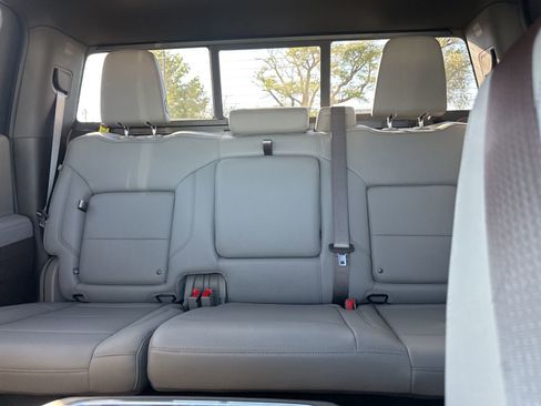 New 2026 GMC Sierra 1500 SLT w/ SLT Premium Plus Package image 26