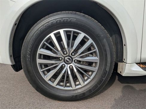 Used 2021 Nissan Armada SL w/ Captain's Chairs Package image 9