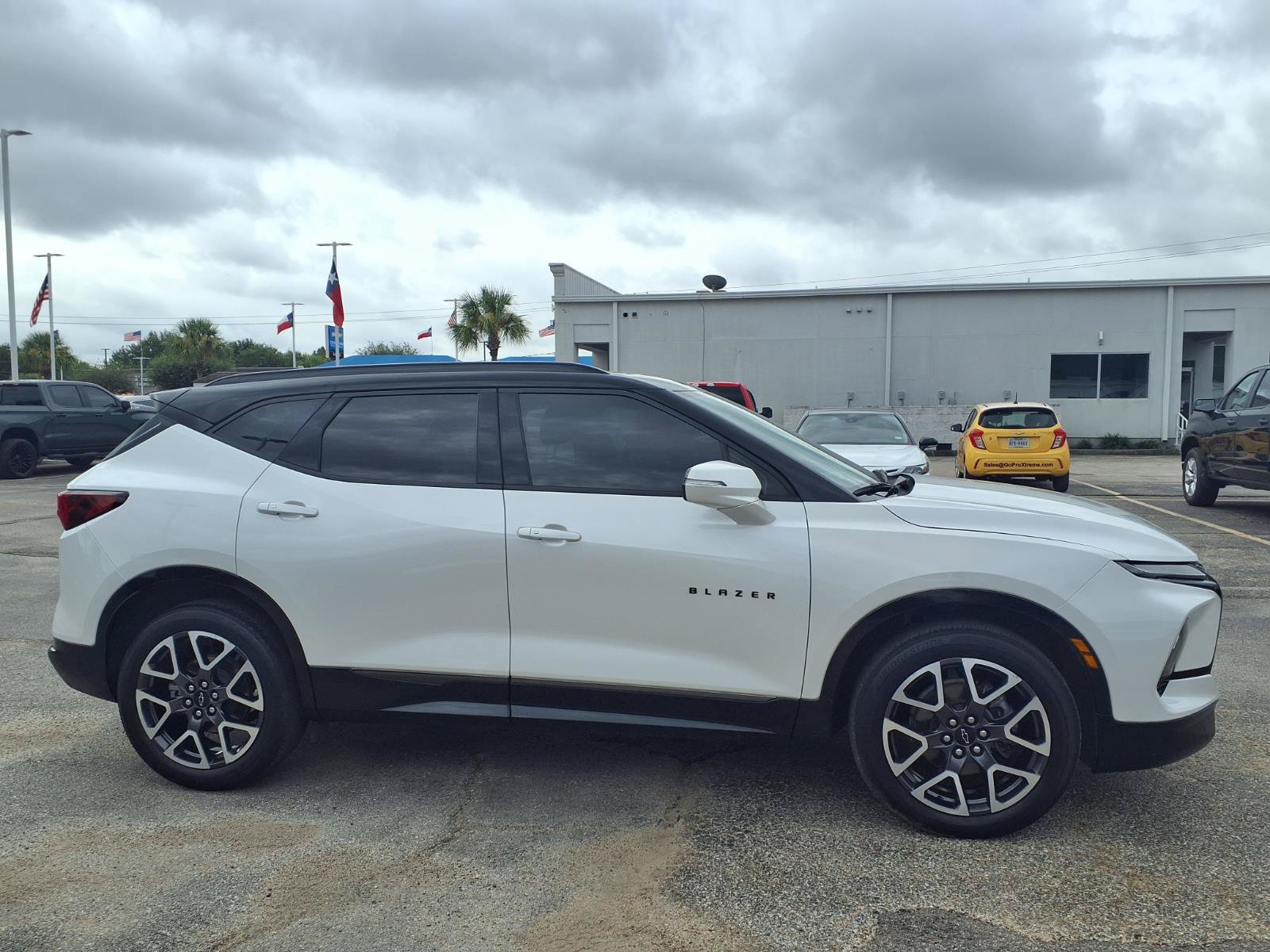 Used 2024 Chevrolet Blazer RS w/ Enhanced Convenience Package FWD image 21