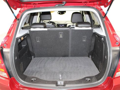 Used 2020 Chevrolet Trax Premier image 16