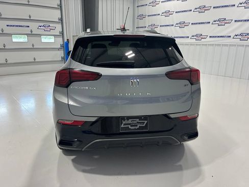 Used 2024 Buick Encore GX Sport Touring FWD image 5