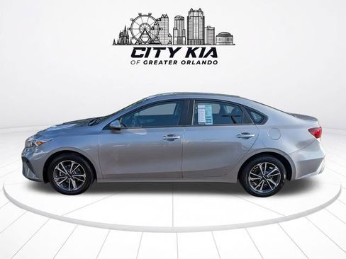 Certified 2024 Kia Forte LXS FWD image 3