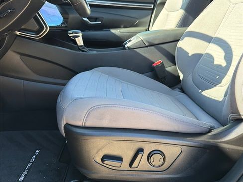 Certified 2023 Hyundai Santa Cruz SEL Premium image 18