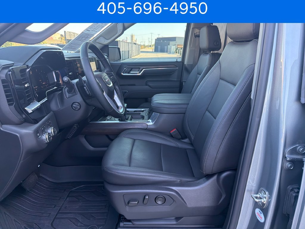 Used 2026 GMC Sierra 1500 SLT w/ SLT Premium Plus Package AWD/4WD image 14