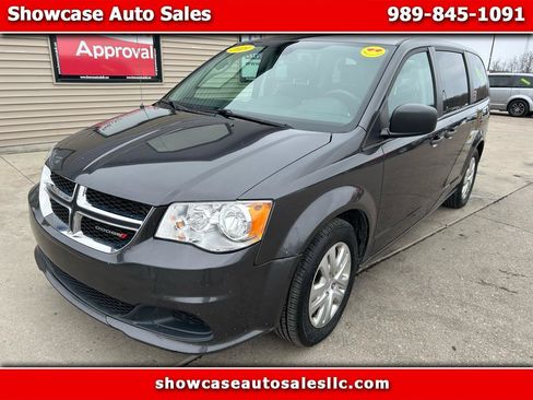 Used 2019 Dodge Grand Caravan SE w/ UConnect Hands-Free Group image 1