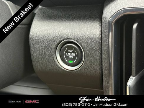 Used 2024 GMC Acadia AT4 w/ Luxury Package AWD/4WD image 32
