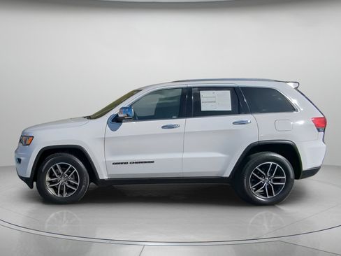 Used 2018 Jeep Grand Cherokee Limited image 15