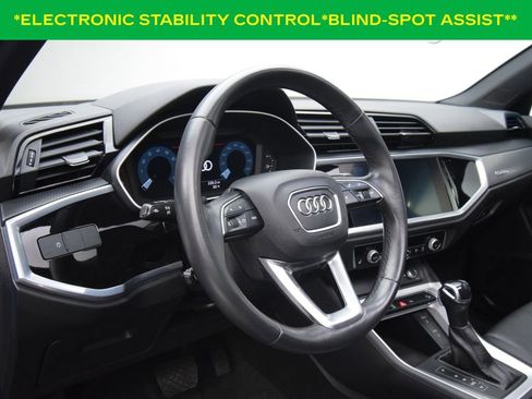 Used 2022 Audi Q3 2.0T Premium AWD/4WD image 15