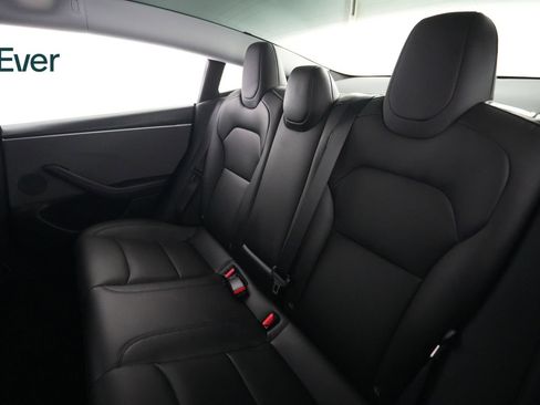 Used 2025 Tesla Model 3 Long Range RWD image 23