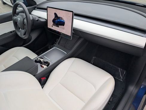 Used 2022 Tesla Model Y Performance AWD/4WD image 20