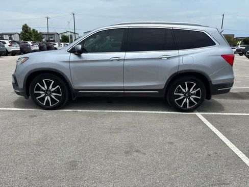 Used 2021 Honda Pilot Elite image 2