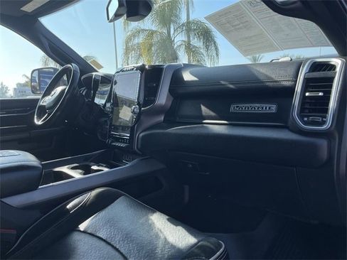 Used 2021 RAM 2500 Laramie w/ Night Edition image 29