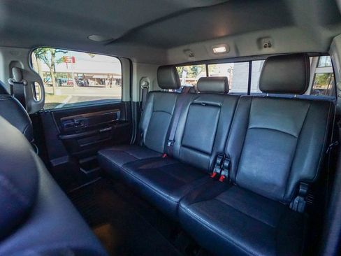 Used 2016 RAM 3500 Laramie image 34