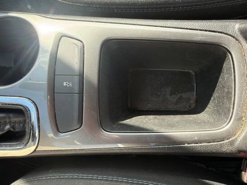 Used 2017 Chevrolet Cruze LT FWD image 32