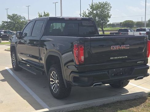 Used 2023 GMC Sierra 1500 AT4 AWD/4WD image 5