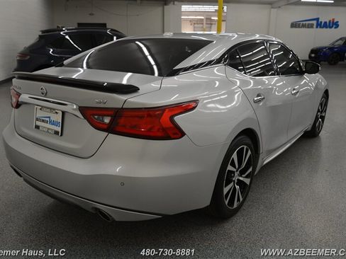 Used 2018 Nissan Maxima 3.5 SV image 9
