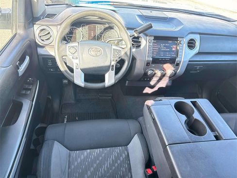 Certified 2020 Toyota Tundra SR5 image 9