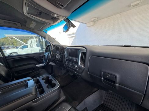 Used 2015 Chevrolet Silverado 2500 LT w/ LT Convenience Package image 17