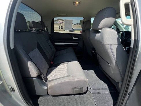 Used 2014 Toyota Tundra SR5 w/ SR5 Upgrade Package RWD image 17