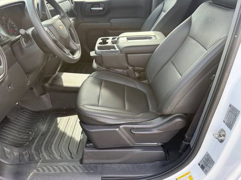 Used 2019 Chevrolet Silverado 1500 W/T w/ WT Convenience Package RWD image 10