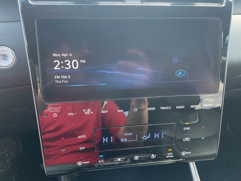 Used 2024 Hyundai Tucson Limited FWD image 20