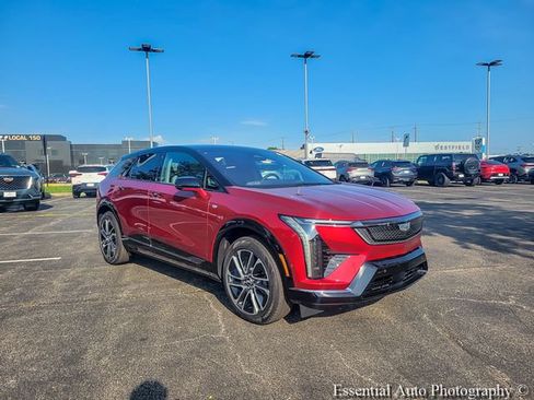 New 2026 Cadillac Optiq Sport 1 w/ LPO, Floor Liner Package AWD/4WD image 6